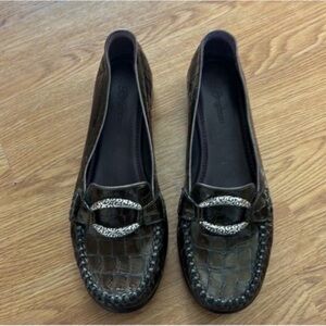 Brighton Brown Flats Elegant Loafers